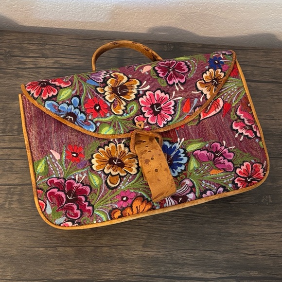 Handbags - Floral Bag with buckle